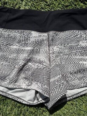 lululemon athletica Black and Gray Printed Athletic Shorts